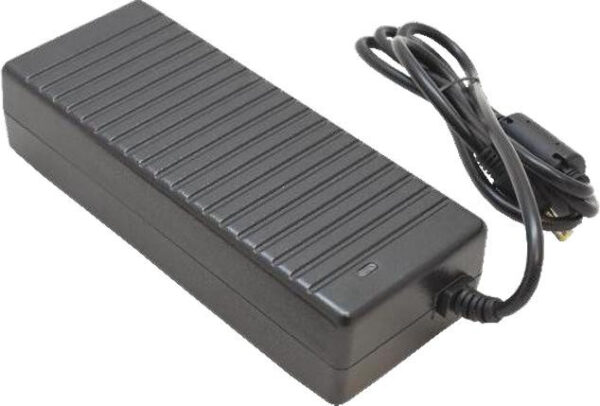 Zasilacz impulsowy desktop do CCTV Voltage 12V 7,5A 90W wtyk 5,5mm / 2,1mm